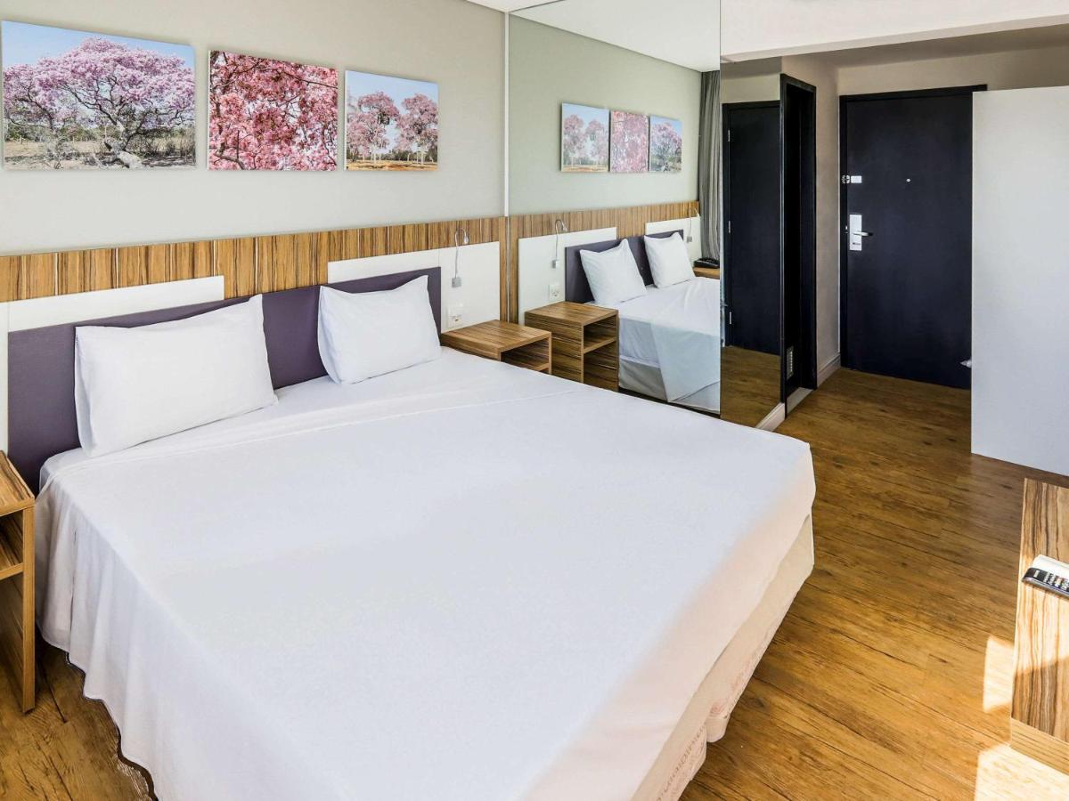 Ibis Styles Confins Aeroporto Hotel Лагоа Санта Екстериор снимка